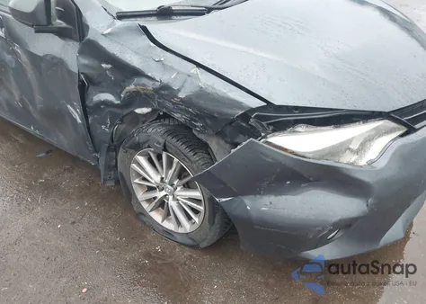 2014 Toyota Corolla Le Plus z USA, uszkodzony, nr VIN 2T1BURHE0EC087316